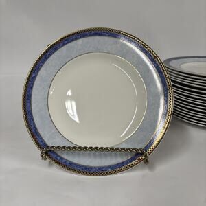 WEDGWOOD Valencia 8 1/8" Salad Plate Made in England Bone China 1996 - 18 availa